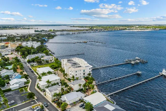 $1,150,000 | 53 Southeast Seminole Street, Unit A, Stuart, FL 34994