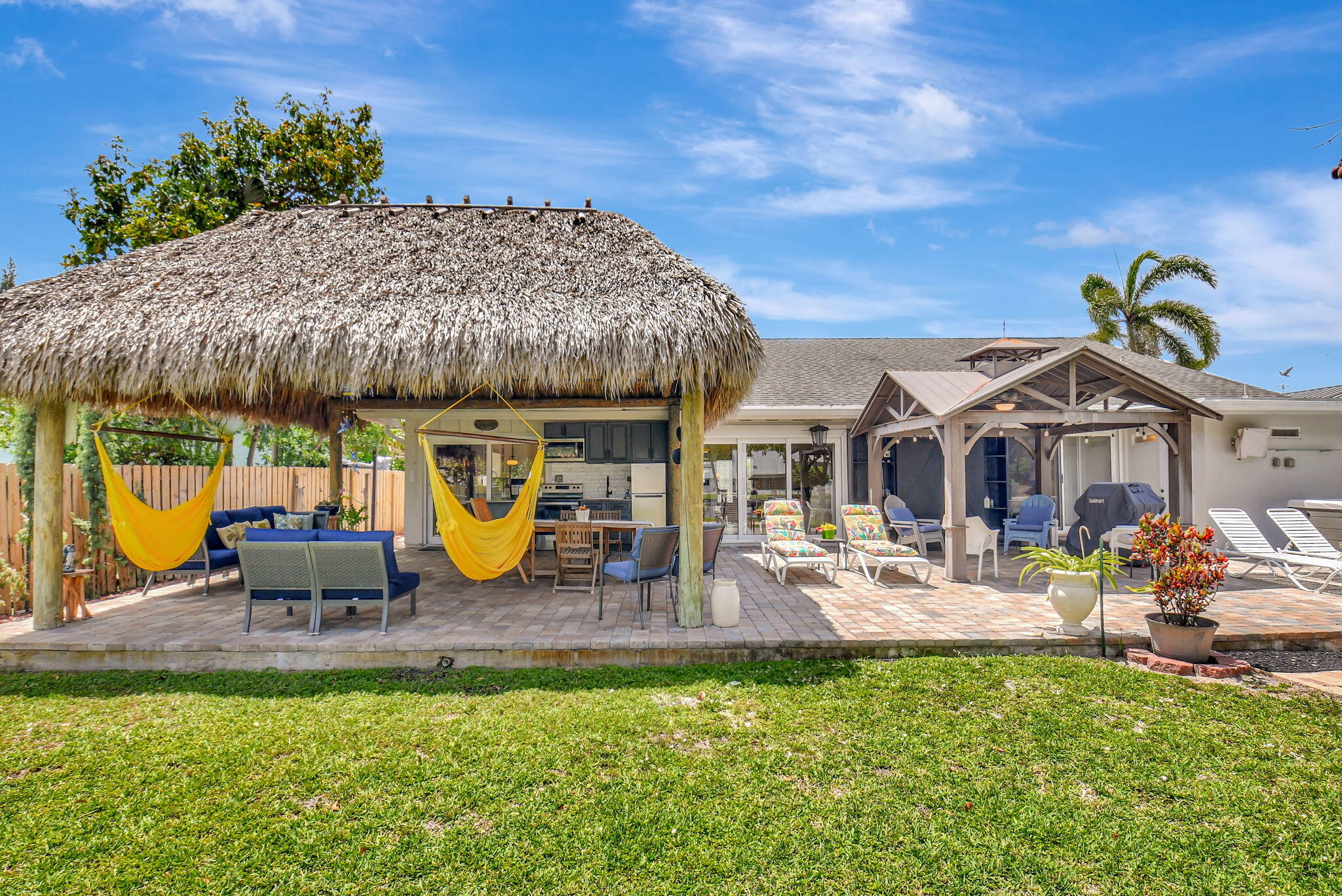 147 Oregon Lane Boca Raton, FL 33487 - Photo 16 of 83 Back