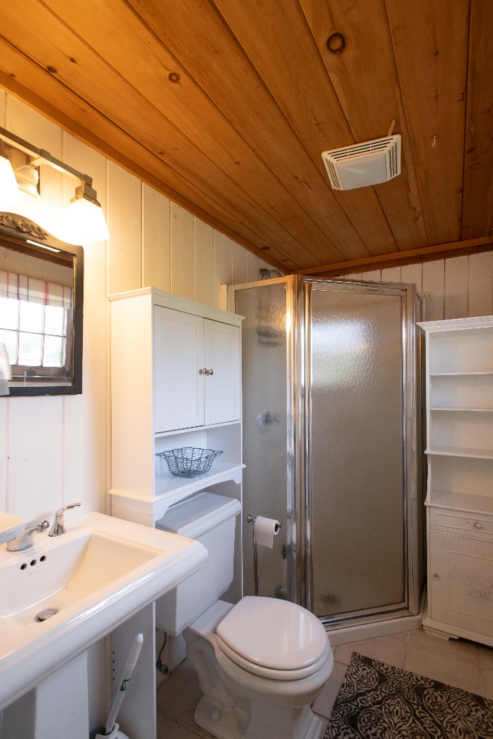 198 Hummock Pond Road Nantucket, MA 02554 - Photo 51 of 52 Gallery Image 51