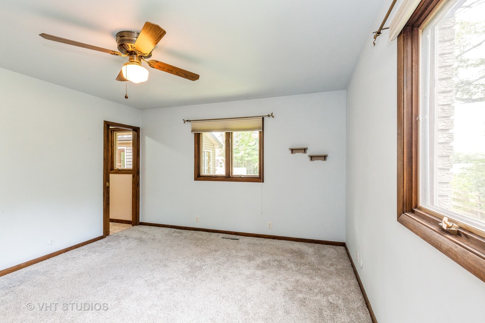41W723 Lenz Road Elgin, IL 60124 - Photo 12 of 41 a view of an empty room with a window