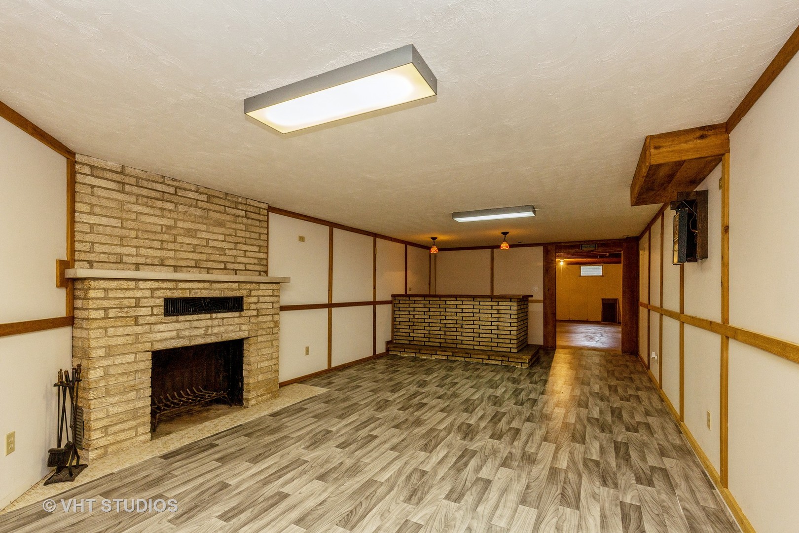 41W723 Lenz Road Elgin, IL 60124 - Photo 15 of 41 a view of a hallway with wooden floor