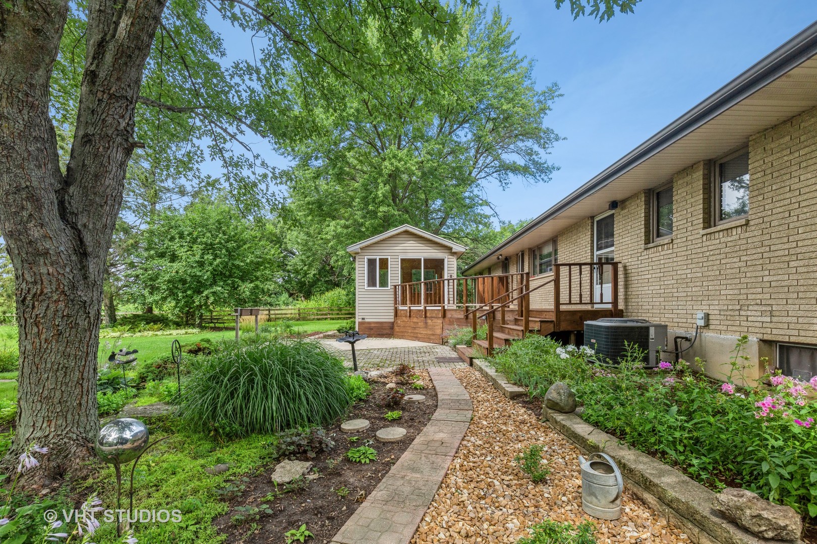 41W723 Lenz Road Elgin, IL 60124 - Photo 29 of 41