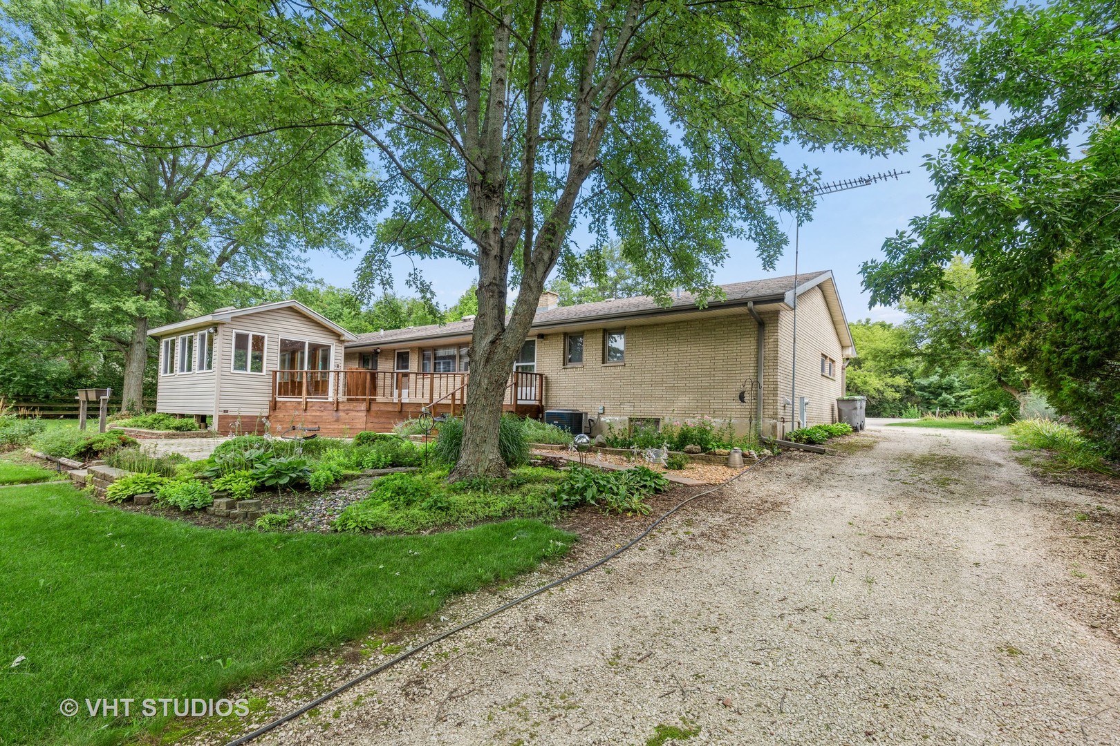 41W723 Lenz Road Elgin, IL 60124 - Photo 30 of 41