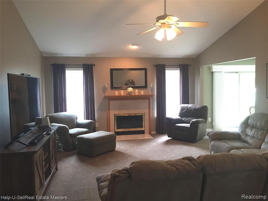 28347 Gamble Road Chesterfield, MI 48047 - Photo 6 of 25