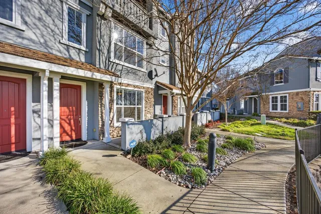 $480,000 | 6238 Lonetree Boulevard, Rocklin, CA 95765