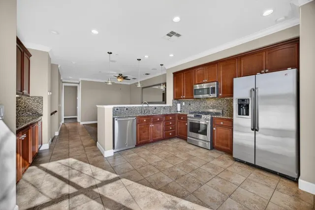 $470,000 | 6238 Lonetree Boulevard, Rocklin, CA 95765