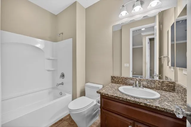 $470,000 | 6238 Lonetree Boulevard, Rocklin, CA 95765