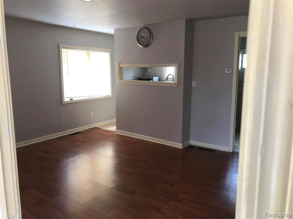 4923 Pointe Tremble Road Algonac, MI 48001 - Photo 4 of 7