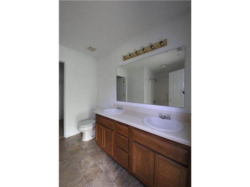 746 Abbey Road Pittsboro, IN 46167 - Photo 7 of 20 Gallery Image 7
