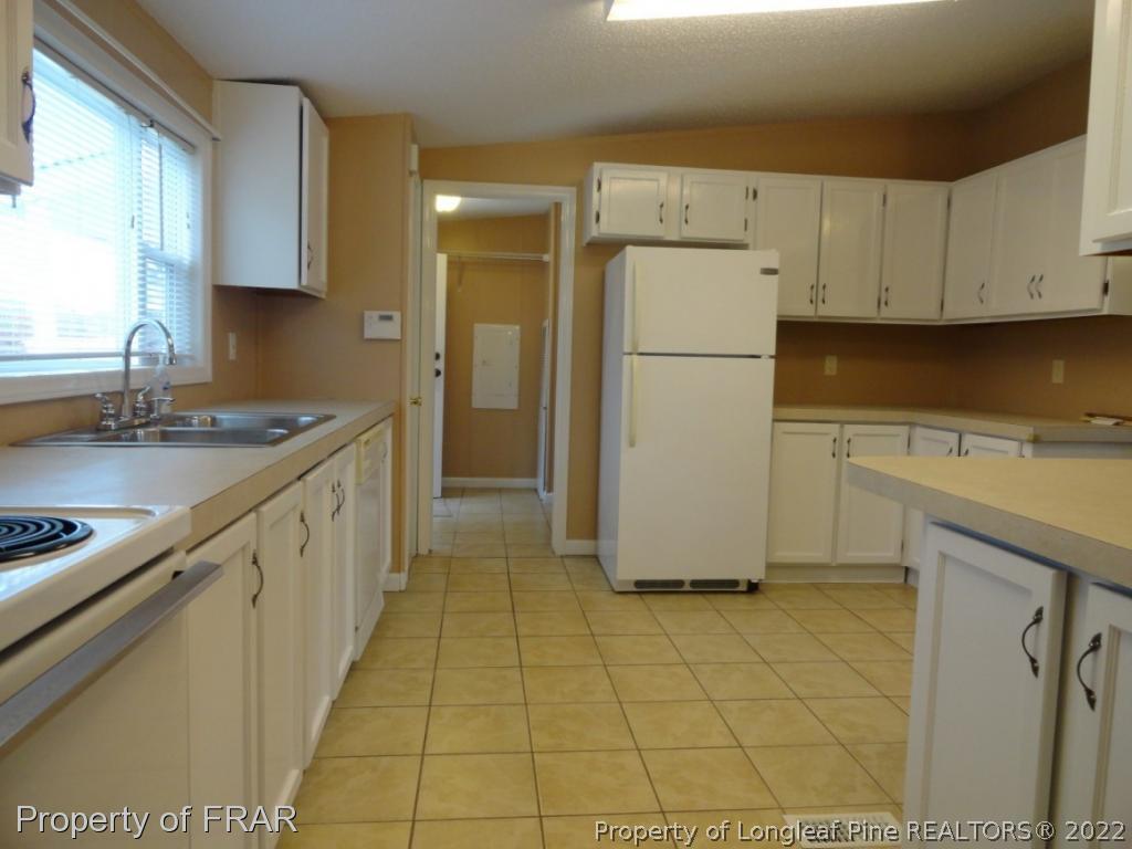 2080 Pages Lake Road St. Pauls, NC 28384 - Photo 6 of 28 Gallery Image 6