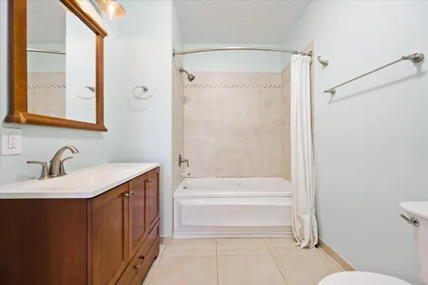 $3,750 | 1012 Mohican Boulevard, Jupiter, FL 33458