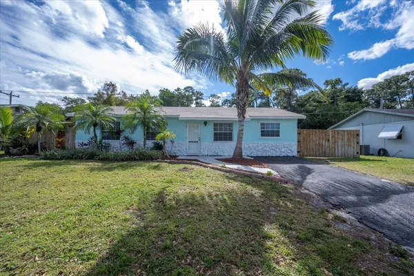 $3,750 | 1012 Mohican Boulevard, Jupiter, FL 33458