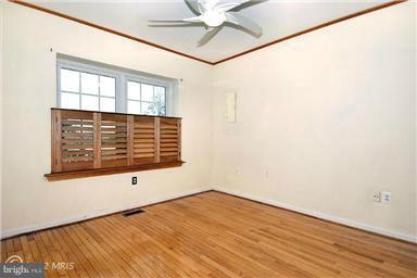 1737 Columbia Beach Road Shady Side, MD 20764 - Photo 14 of 30 Bedroom