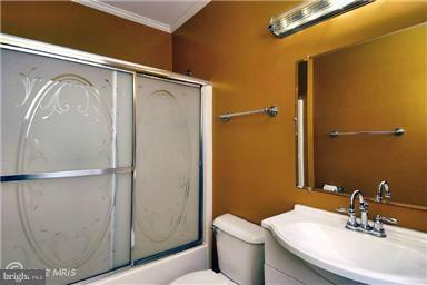 1737 Columbia Beach Road Shady Side, MD 20764 - Photo 20 of 30 Bath