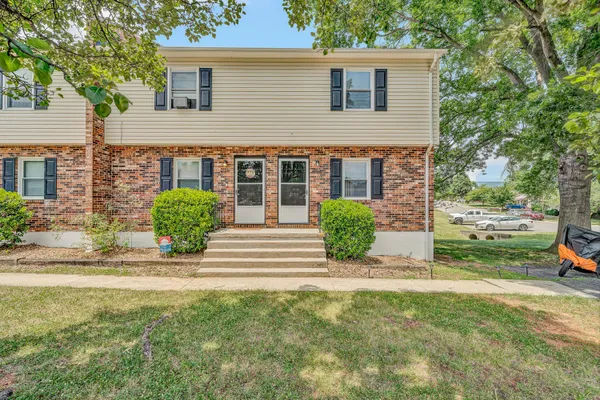 $1,400 | 2153 Mulberry Street, Unit 2153, Salem, VA 24153