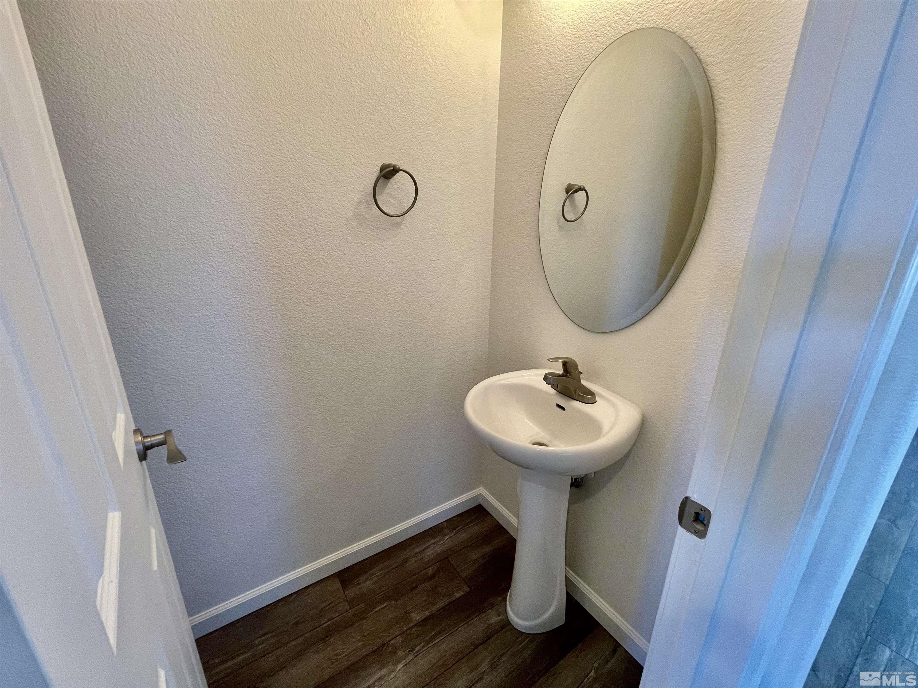 5900 Promontory Drive Reno, NV 89523 - Photo 10 of 38 Photo 10