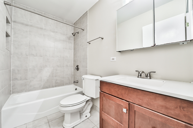 3231 North Ridgeway Avenue, Unit G Chicago, IL 60618 - Photo 7 of 11