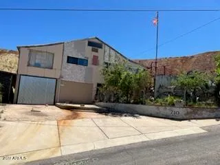 $205,000 | 710 Pittsburg Avenue, Bisbee, AZ 85603