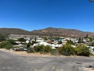 $205,000 | 710 Pittsburg Avenue, Bisbee, AZ 85603