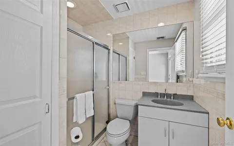 $859,000 | 25 Bay 3rd Street, Islip, NY 11751