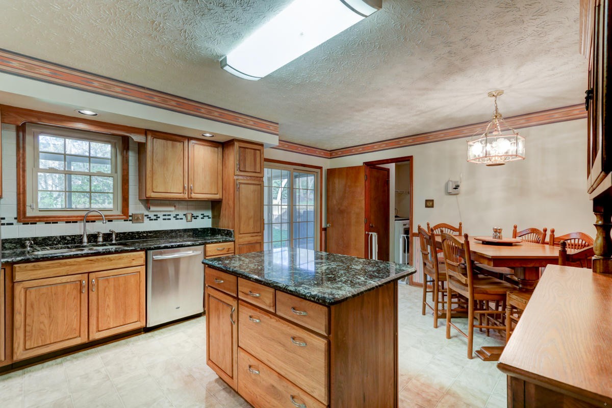 2116 Windbrook Road Knoxville, TN 37923 - Photo 11 of 24 Gallery Image 11