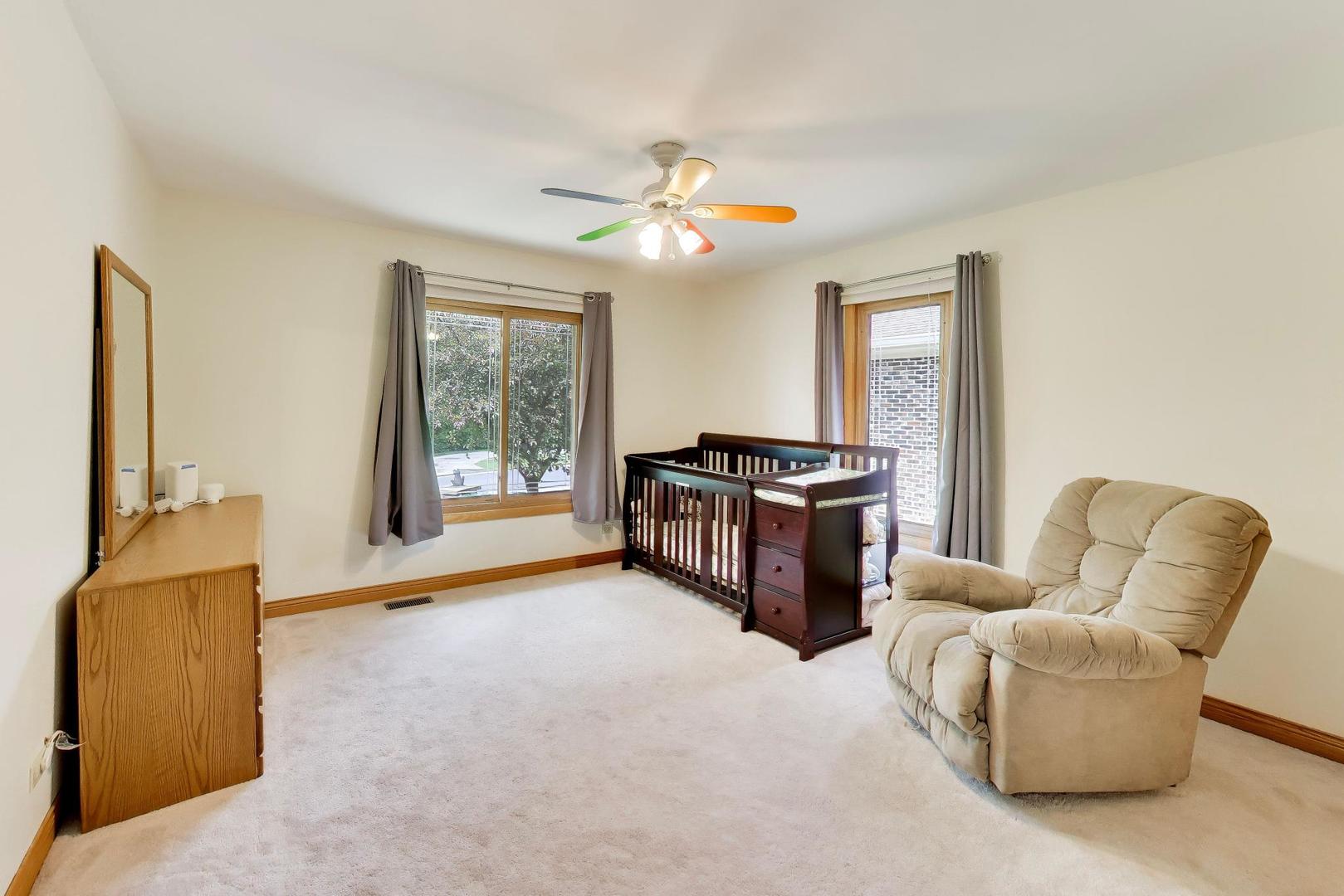 1104 Nottingham Lane Elgin, IL 60120 - Photo 26 of 59