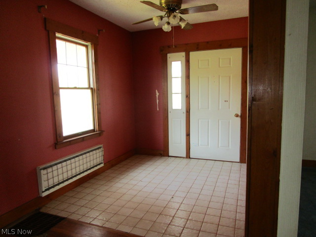 959 Atkins Road Geneva, OH 44041 - Photo 3 of 25
