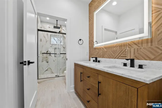 $1,750,000 | 508 Mountain Avenue, Washington Township, NJ 07676