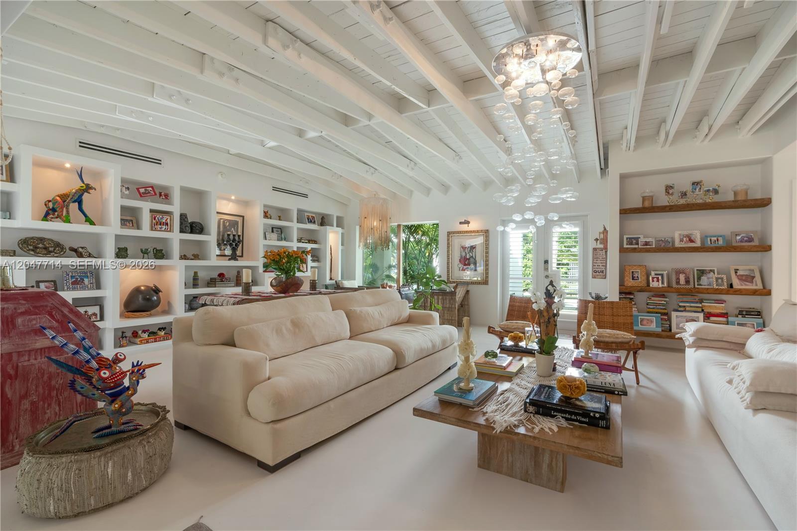330 Gulf Road Key Biscayne, FL 33149 - Photo 9 of 46