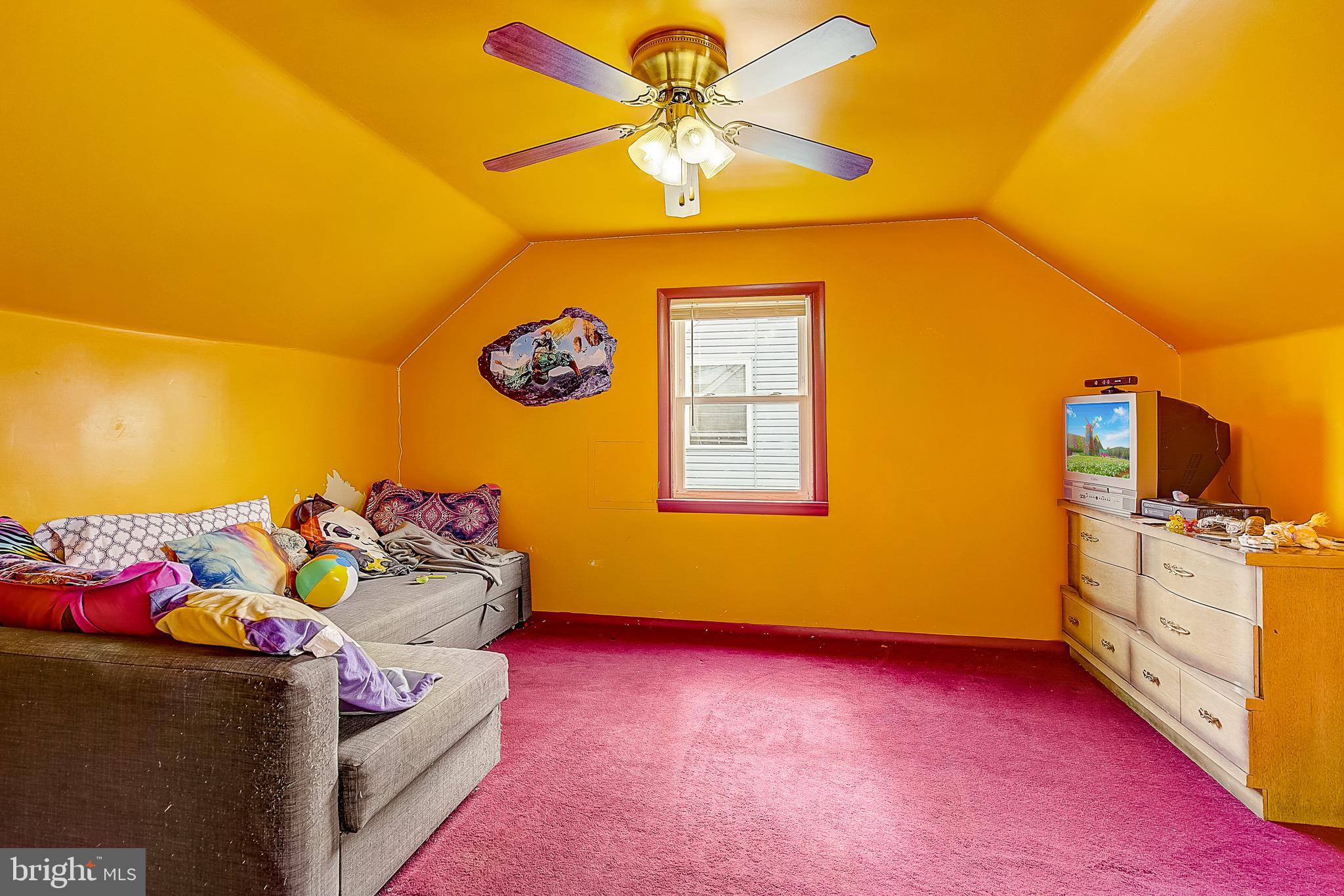 2325 Triebel Road Abington, PA 19001 - Photo 20 of 33 Gallery Image 20