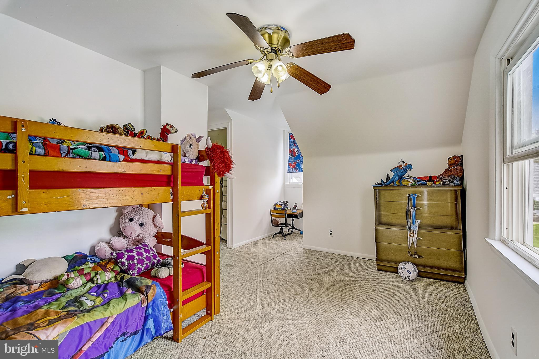 2325 Triebel Road Abington, PA 19001 - Photo 25 of 33 Gallery Image 25