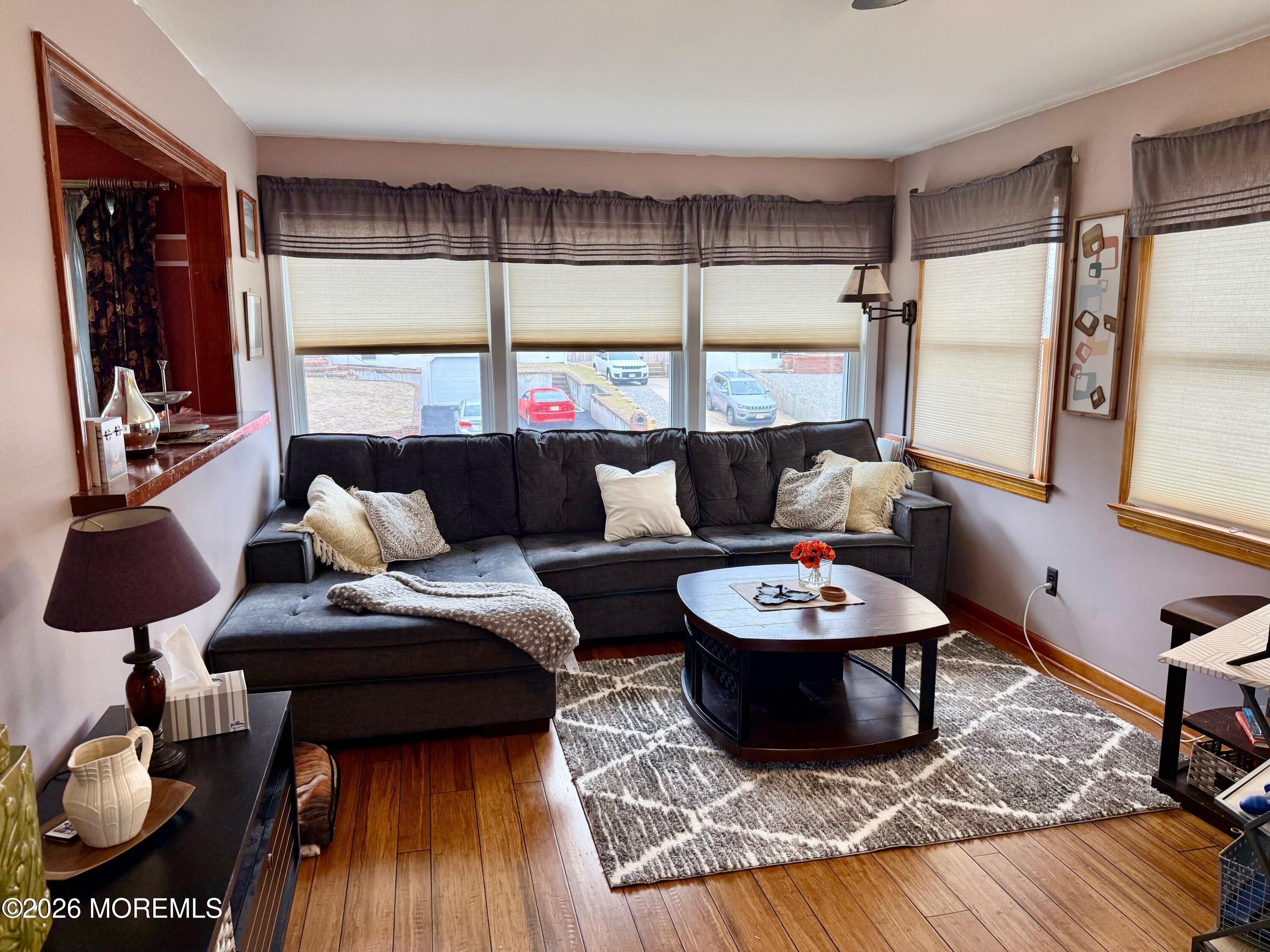 25 Adelphi Road Toms River, NJ 08757 - Photo 11 of 42 FAMILY ROOM