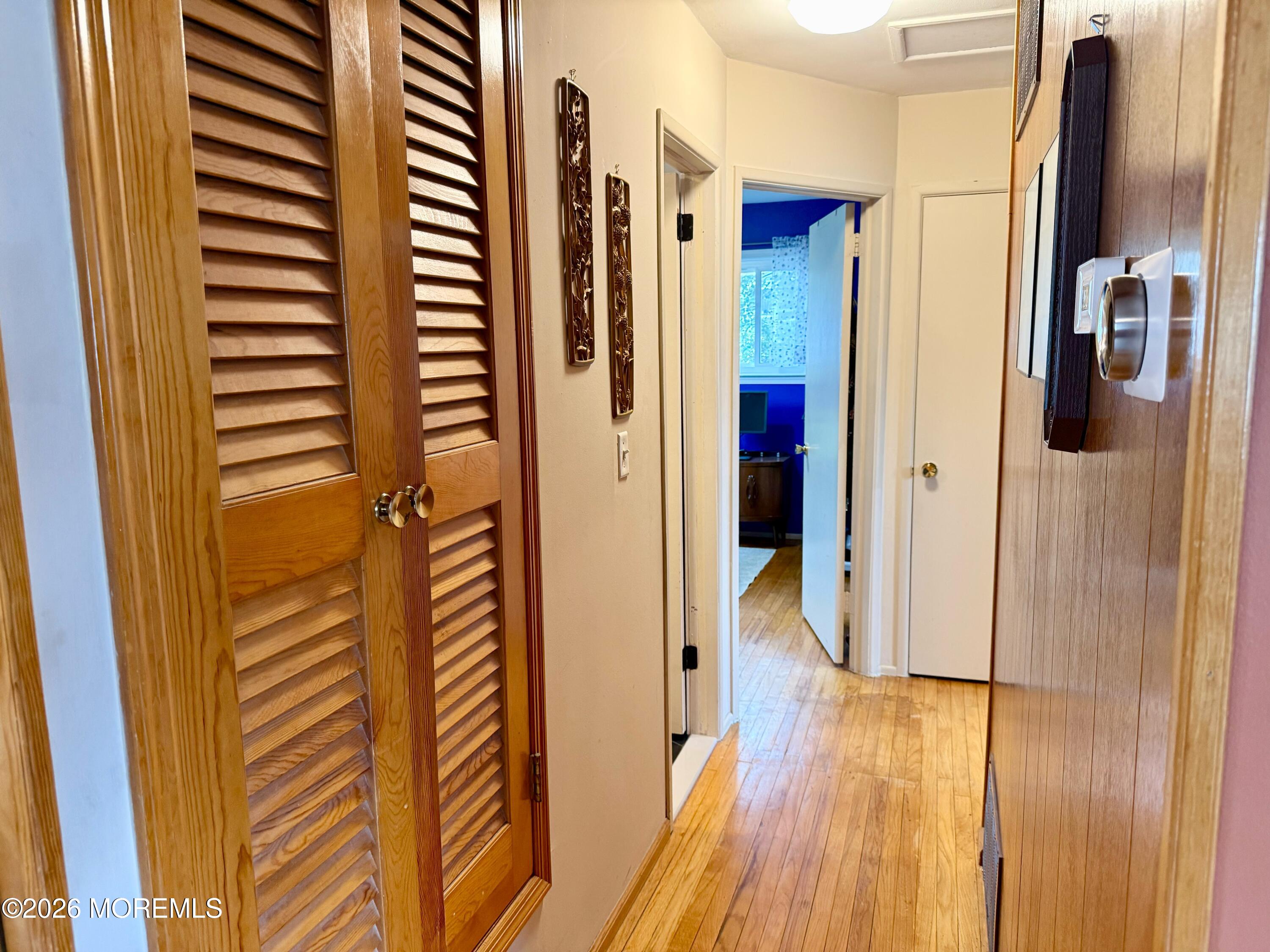 25 Adelphi Road Toms River, NJ 08757 - Photo 18 of 42 HALLWAY
