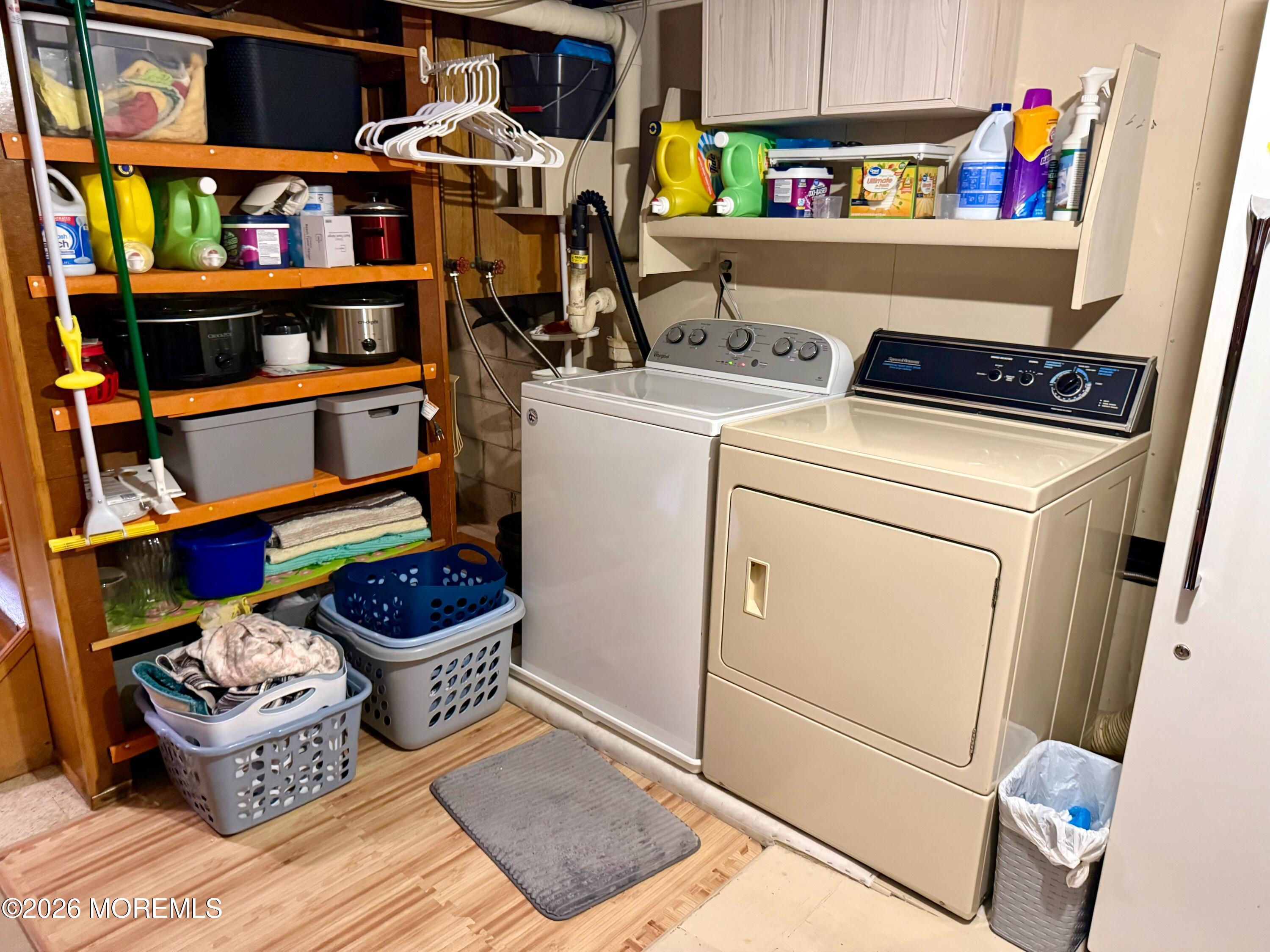 25 Adelphi Road Toms River, NJ 08757 - Photo 32 of 42 Laundry Room