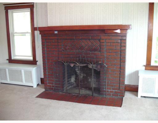108 Airport Road Butler, PA 16002 - Photo 4 of 9 Living Room.