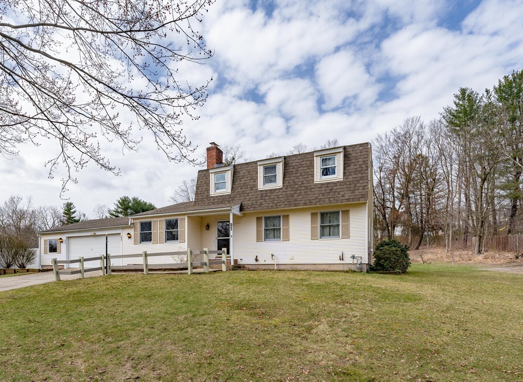 109 Chilson Road West Springfield, MA 01089 - Photo 1 of 24 Gallery Image 1