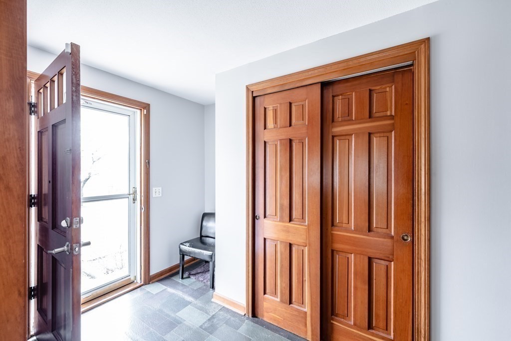 109 Chilson Road West Springfield, MA 01089 - Photo 12 of 24 Gallery Image 12