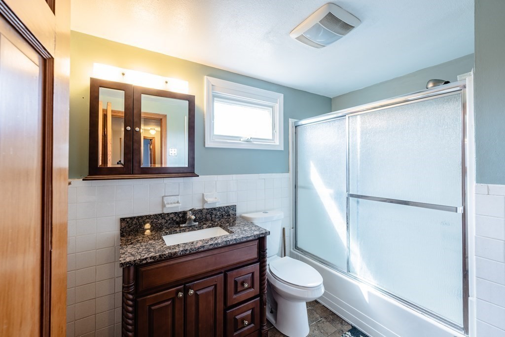 109 Chilson Road West Springfield, MA 01089 - Photo 18 of 24 Gallery Image 18