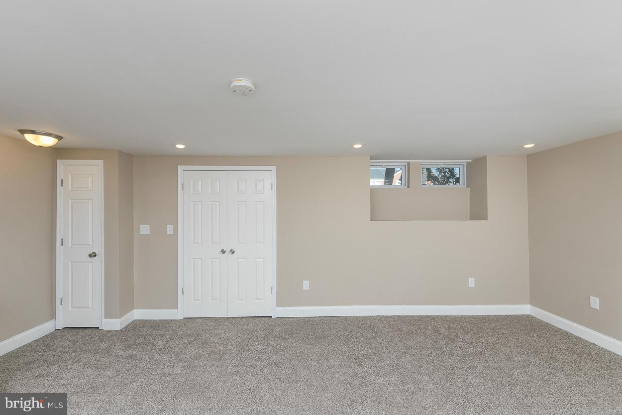 1527 Kingsway Road Baltimore, MD 21218 - Photo 22 of 24 Basement