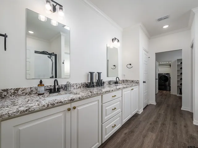 $382,000 | 3024 Royal Gdn Road, Tyler, TX 75701