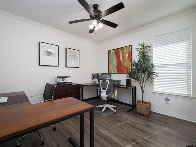 $382,000 | 3024 Royal Gdn Road, Tyler, TX 75701