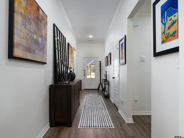 $382,000 | 3024 Royal Gdn Road, Tyler, TX 75701