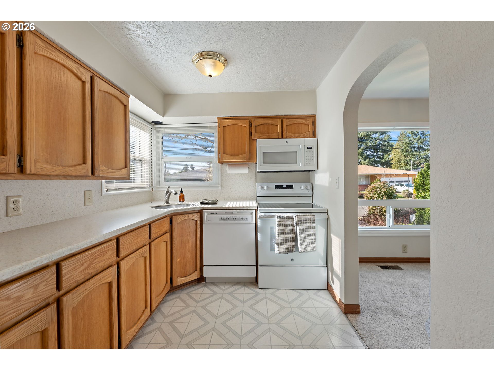 710 Northeast 110th Avenue Portland, OR 97220 - Photo 7 of 25