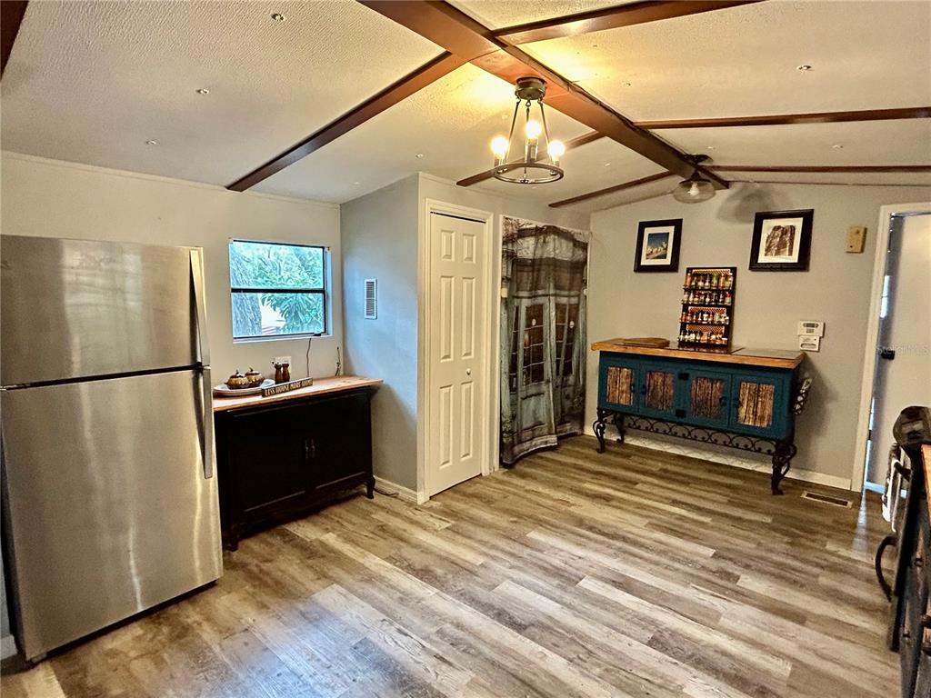 9846 Cardy Street New Port Richey, FL 34654 - Photo 14 of 92