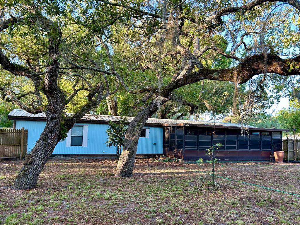 9846 Cardy Street New Port Richey, FL 34654 - Photo 23 of 92