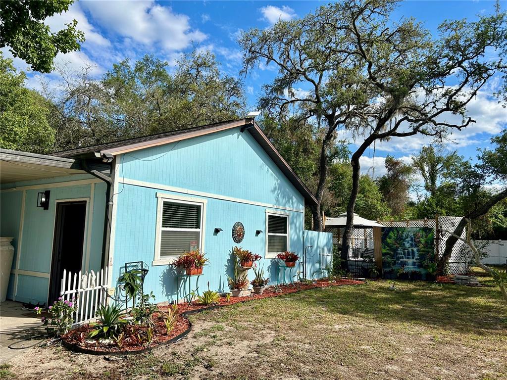 9846 Cardy Street New Port Richey, FL 34654 - Photo 25 of 92