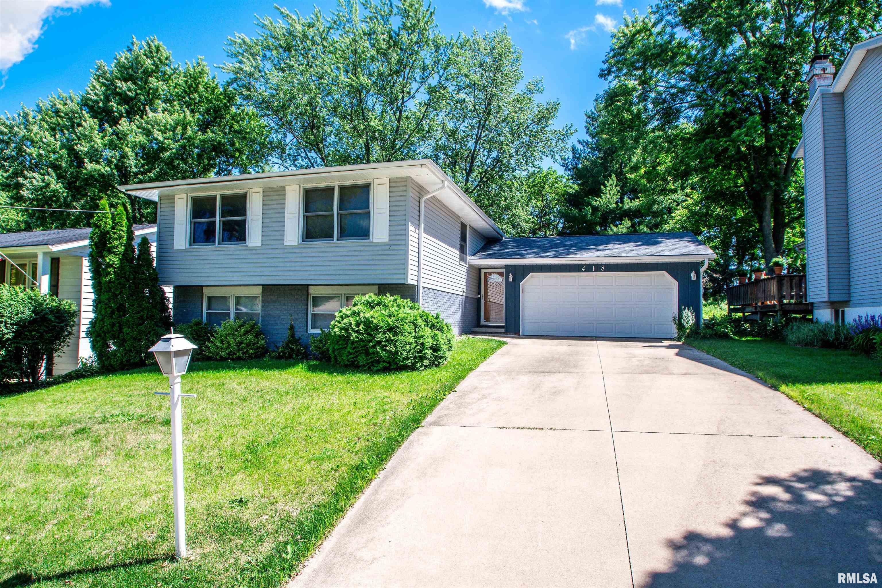 418 West Stonegate Road Peoria, IL 61614 - Photo 2 of 47 Gallery Image 2