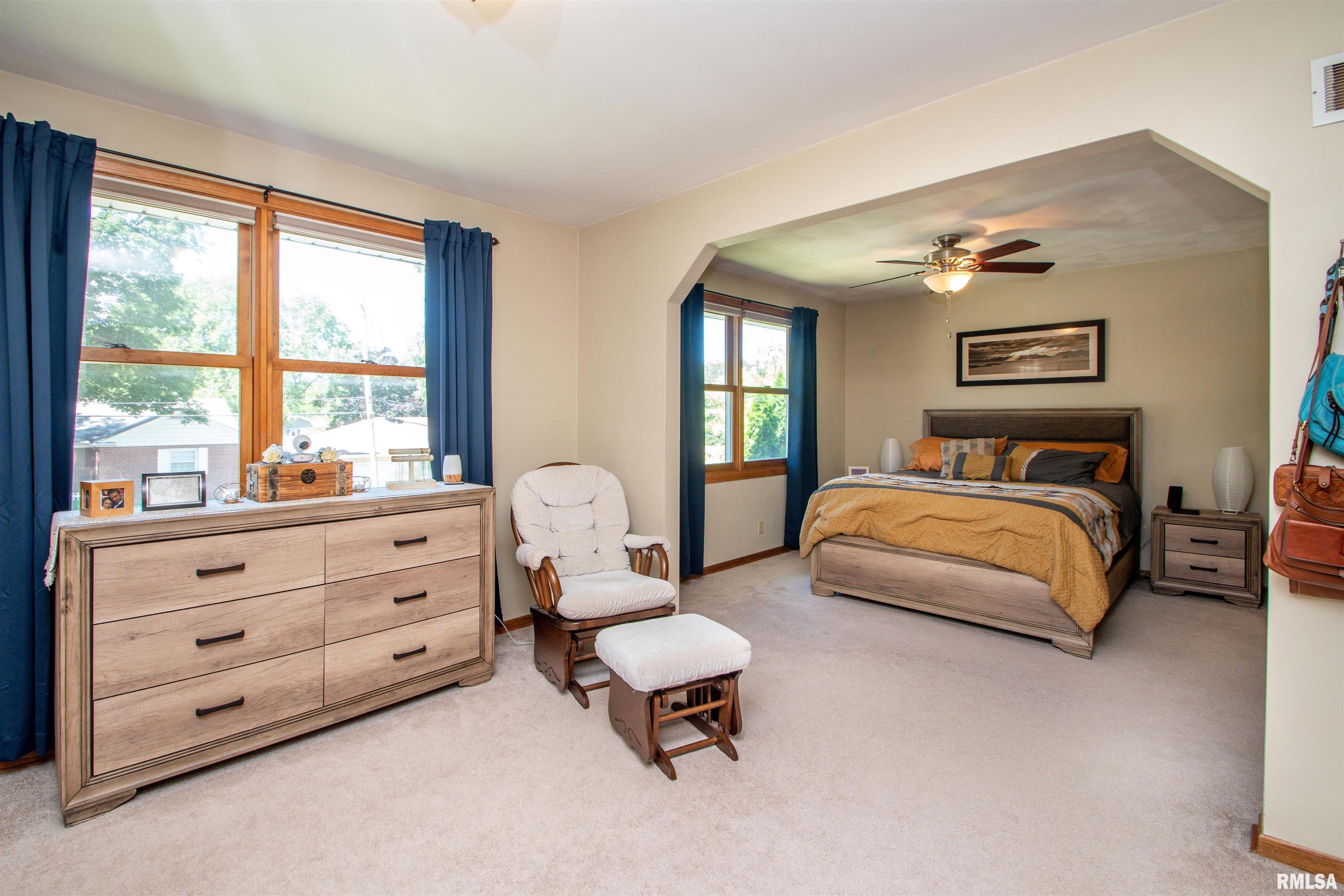 418 West Stonegate Road Peoria, IL 61614 - Photo 25 of 47 Gallery Image 25
