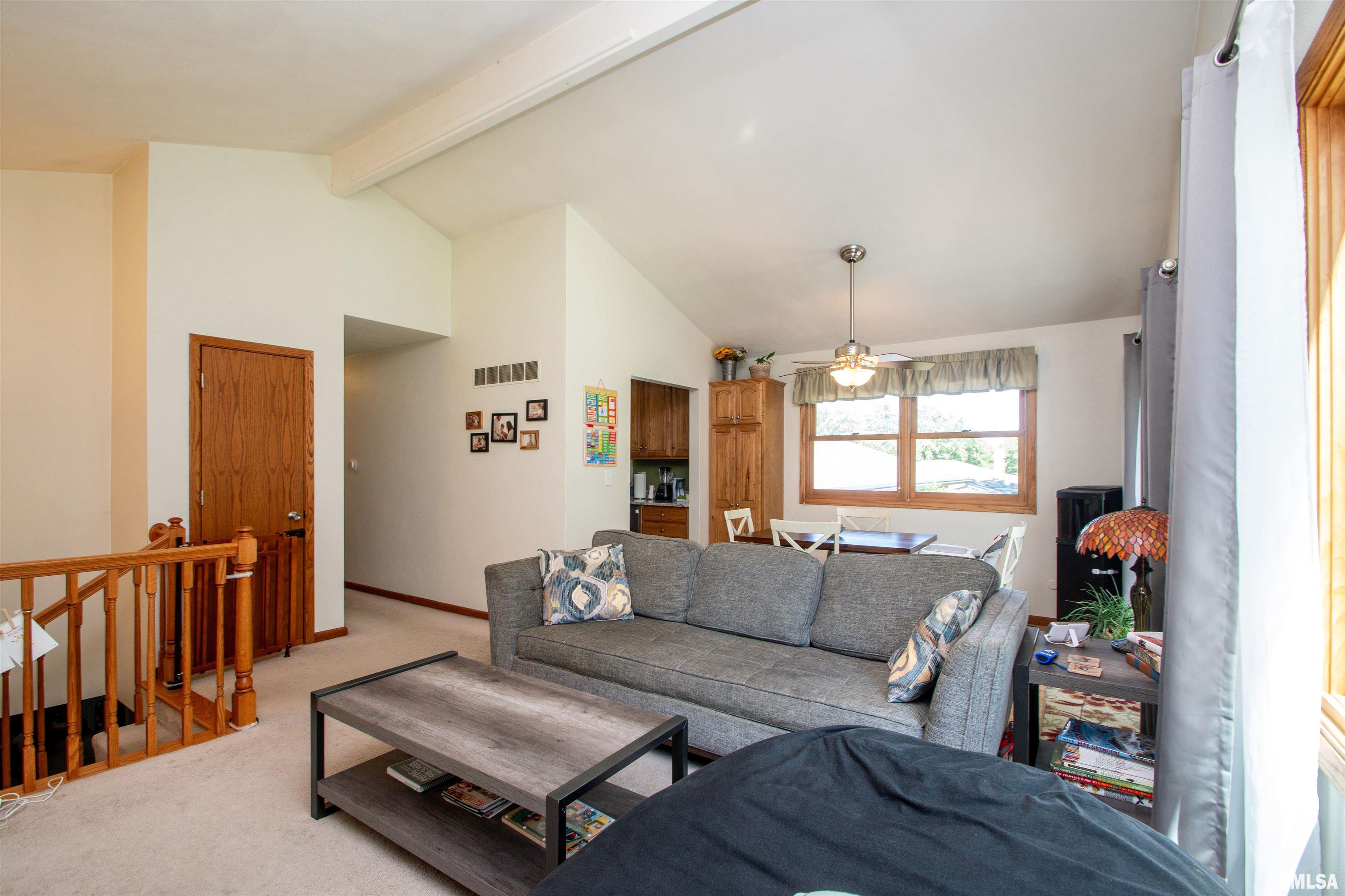 418 West Stonegate Road Peoria, IL 61614 - Photo 8 of 47 Gallery Image 8