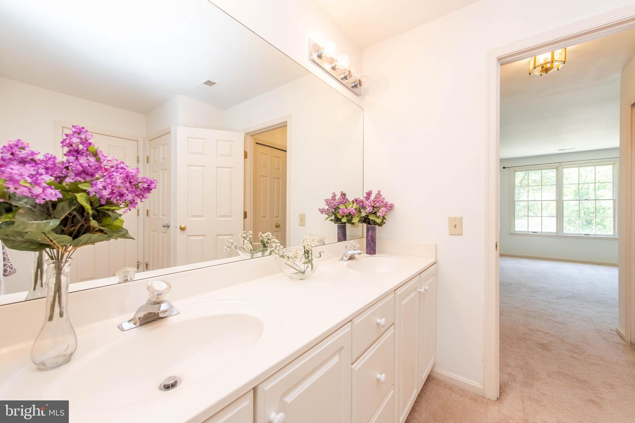 3108 Bold Ruler Court Bowie, MD 20721 - Photo 35 of 54 Shared Bath / Bedroom 3/4